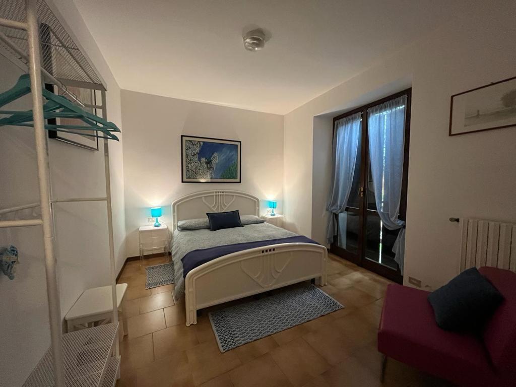 Da Mara Lago Di Como Sormano Luaran gambar