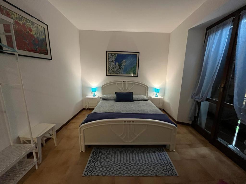 Da Mara Lago Di Como Sormano Luaran gambar